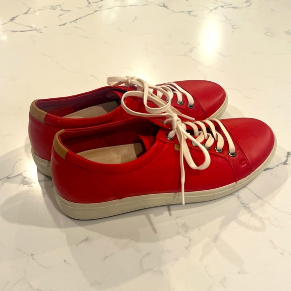 Ecco Sneakers size 8 - Picture 6 of 8